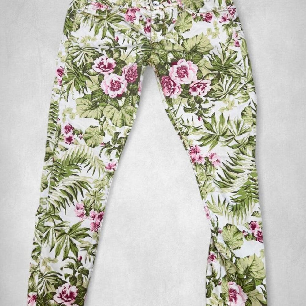 11 | Y2K Dollhouse Pants Green Floral Pattern